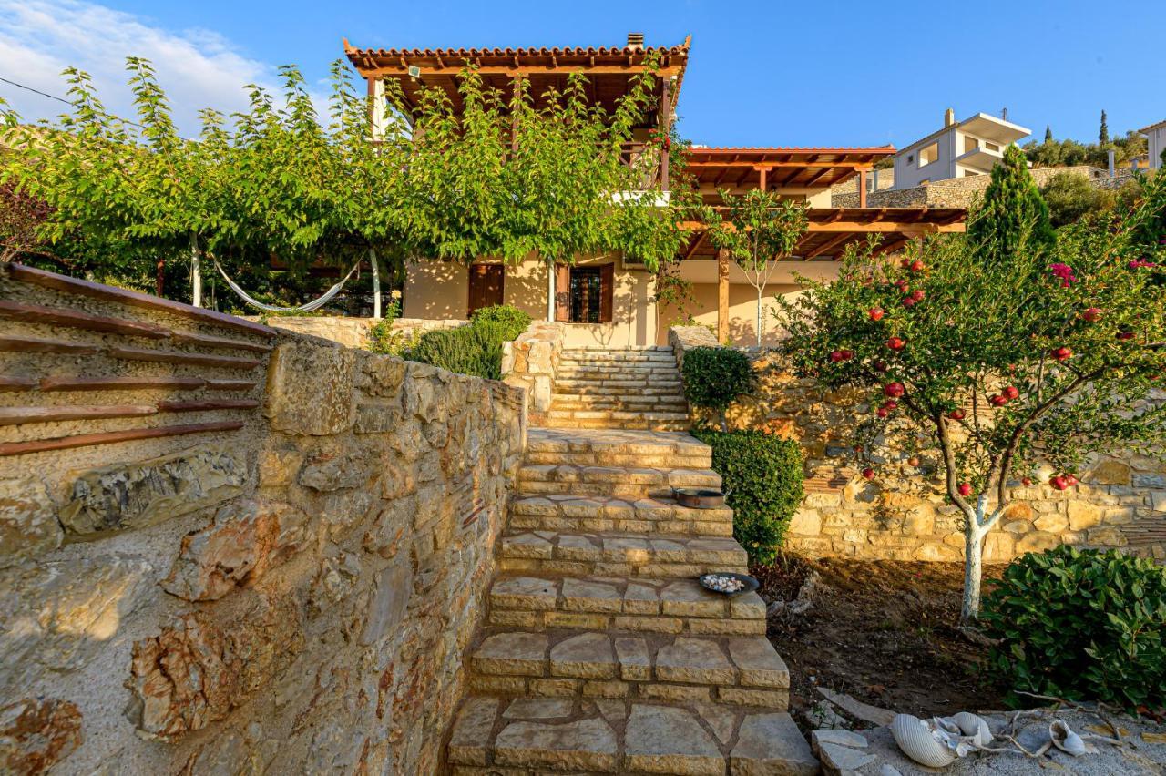 Paralio Astros Beachfront Suite Xiropigado Exterior foto